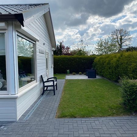 Bungalow Scheldezicht In Zeeland Dicht Bij Zee Scherpenisse Bagian luar foto