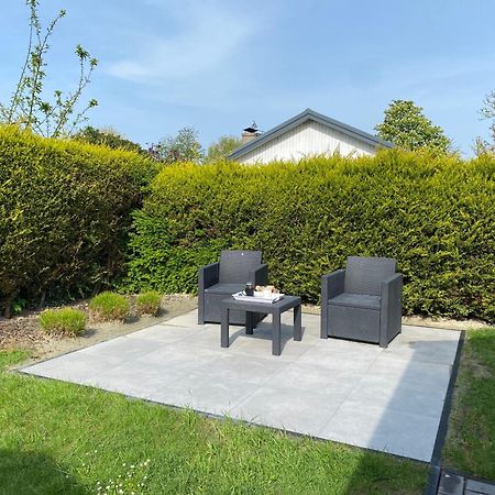 Bungalow Scheldezicht In Zeeland Dicht Bij Zee Scherpenisse Bagian luar foto