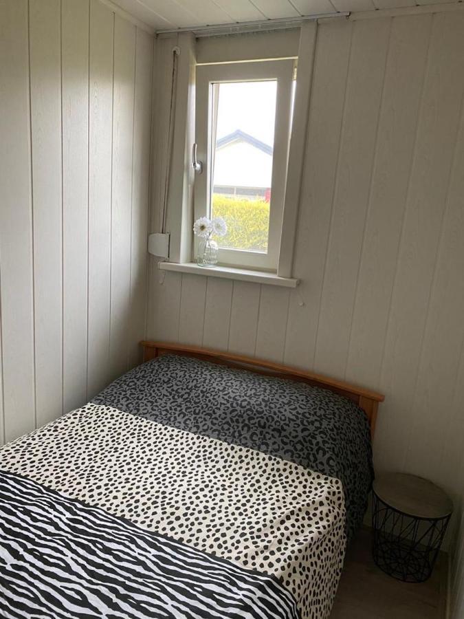 Bungalow Scheldezicht In Zeeland Dicht Bij Zee Scherpenisse Bagian luar foto