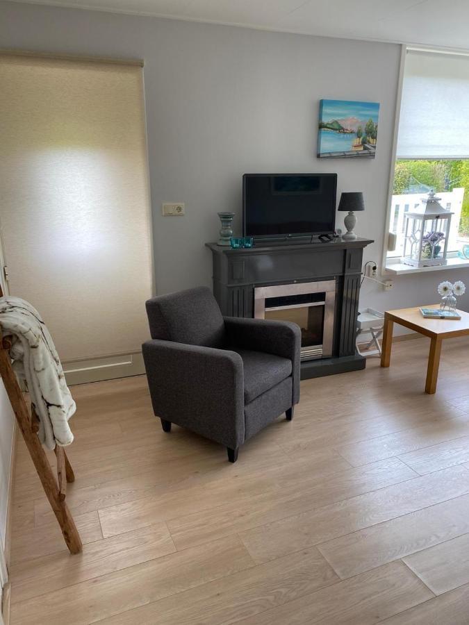 Bungalow Scheldezicht In Zeeland Dicht Bij Zee Scherpenisse Bagian luar foto